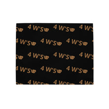 Load image into Gallery viewer, William & Whitney London Placemats Set