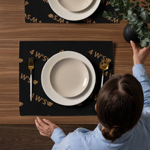 Load image into Gallery viewer, William & Whitney London Placemats Set