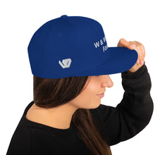 Load image into Gallery viewer, William & Whitney London Snapback Hat