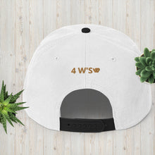 Load image into Gallery viewer, William & Whitney London Snapback Hat
