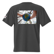 Load image into Gallery viewer, William &amp; whitney London Oversized faded t-shirt
