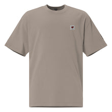 Load image into Gallery viewer, William &amp; Whitney London Oversized faded t-shirt
