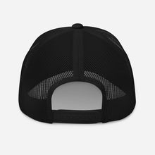 Load image into Gallery viewer, William &amp; Whitney London Trucker Cap
