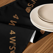 Load image into Gallery viewer, William &amp; Whitney London Table runner
