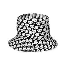 Load image into Gallery viewer, William &amp; Whitney London all over print Reversible bucket hat
