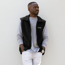 Load image into Gallery viewer, William &amp; Whitney London Men’s Columbia fleece vest
