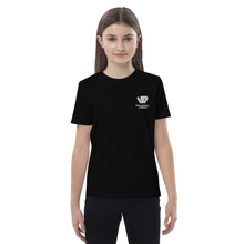 Load image into Gallery viewer, William &amp; Whitney London kids t-shirt
