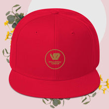 Load image into Gallery viewer, William &amp; Whitney London Snapback Hat
