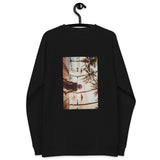 William & Whitney London Unisex organic raglan sweatshirt