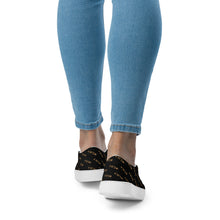 Load image into Gallery viewer, William &amp; Whitney London Women’s slip-on canvas shoes
