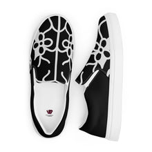 Load image into Gallery viewer, Women’s slip-on canvas shoes
