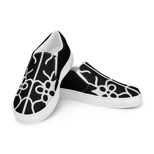 Women’s slip-on canvas shoes